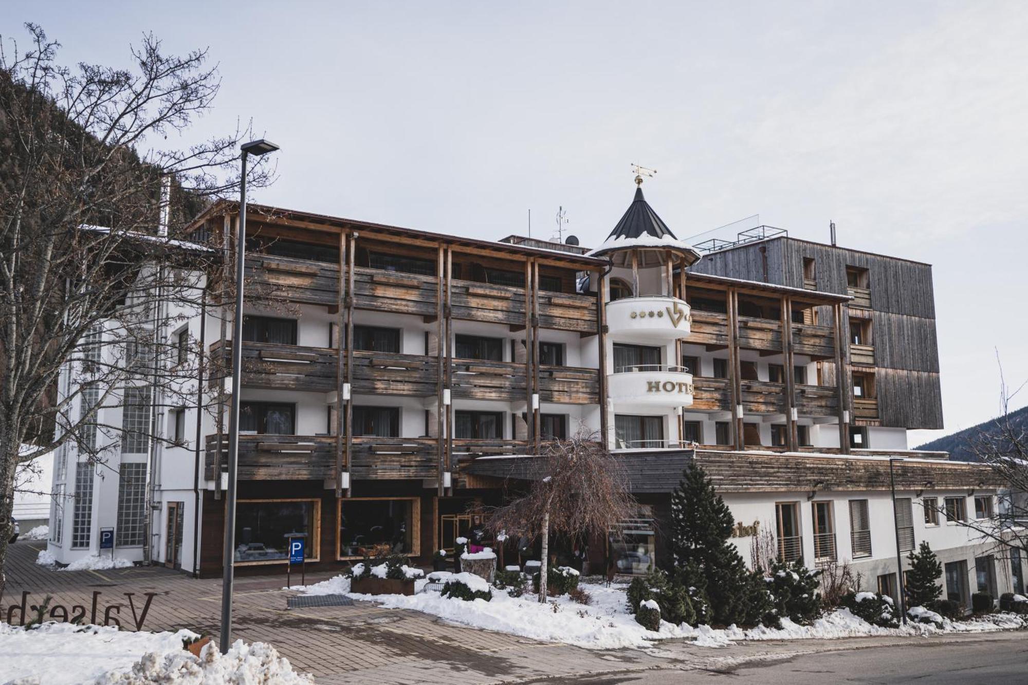 Hotel Valserhof Exterior photo