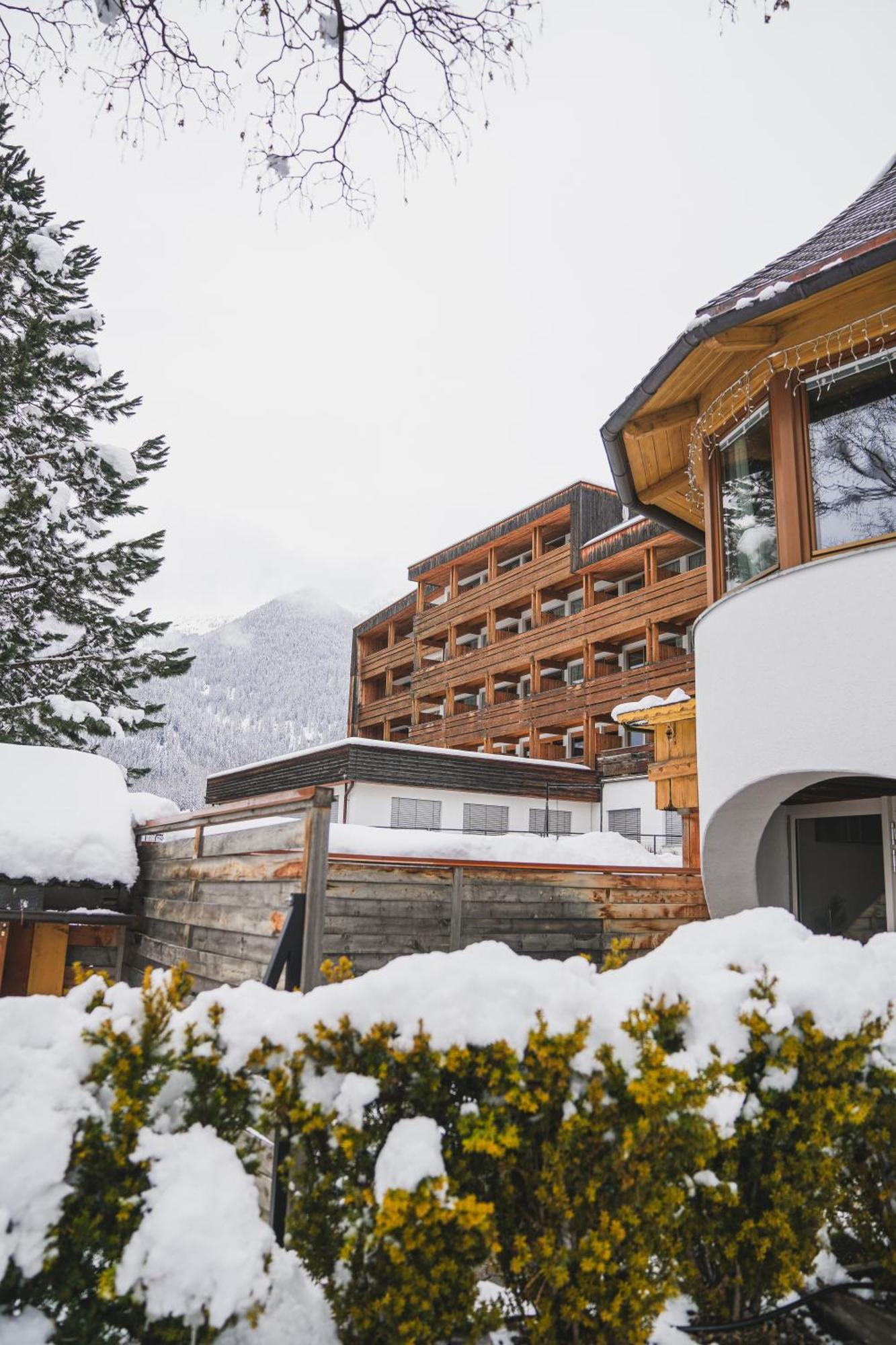 Hotel Valserhof Exterior photo