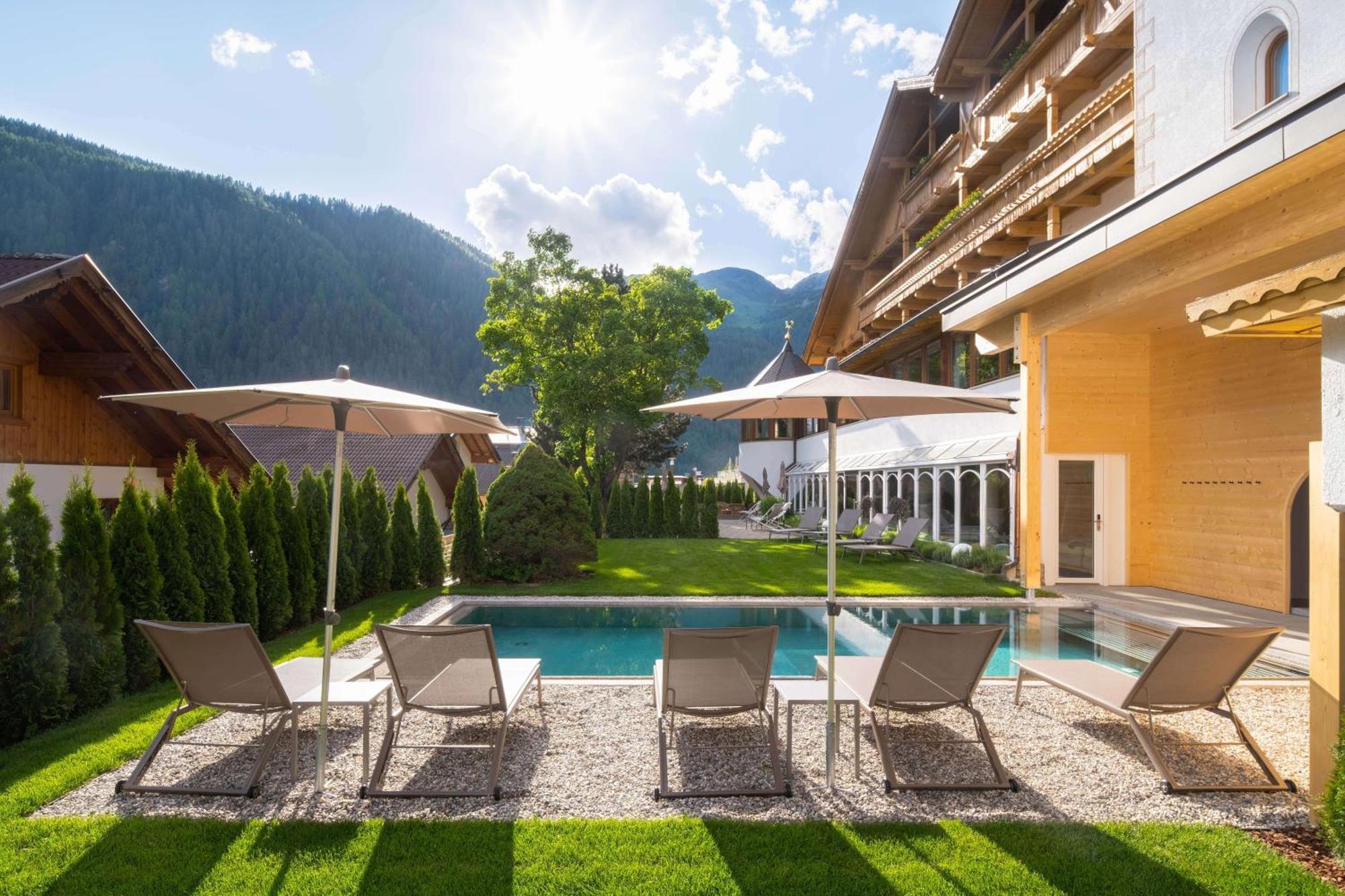 Hotel Valserhof Exterior photo